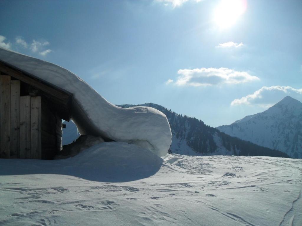 Hotel Alpina Morzine Esterno foto