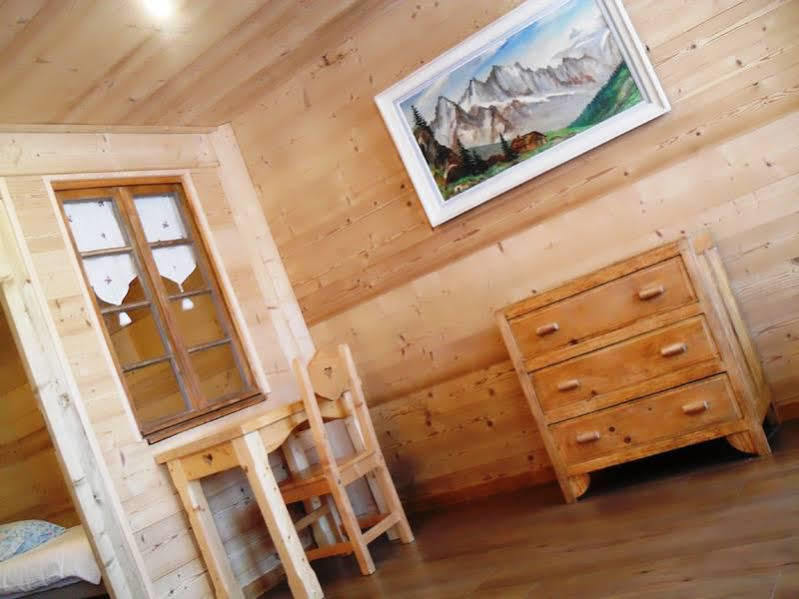 Hotel Alpina Morzine Esterno foto
